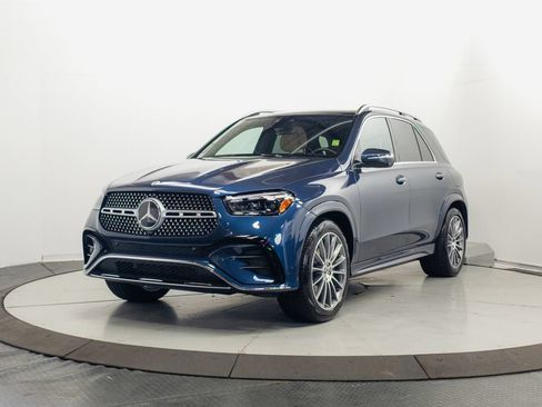 Used 2025 Mercedes-Benz GLE 450e 4MATIC image 3