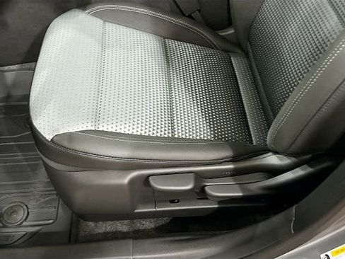 New 2026 Chevrolet Trax LT w/ Driver Confidence Package image 19