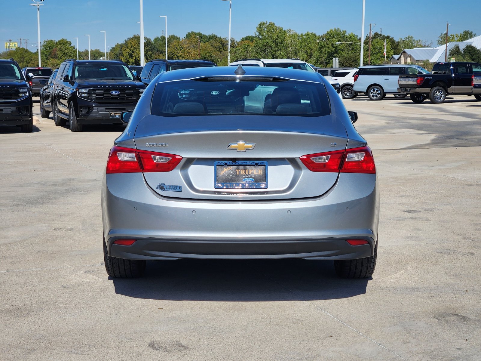 Used 2024 Chevrolet Malibu LT FWD image 8