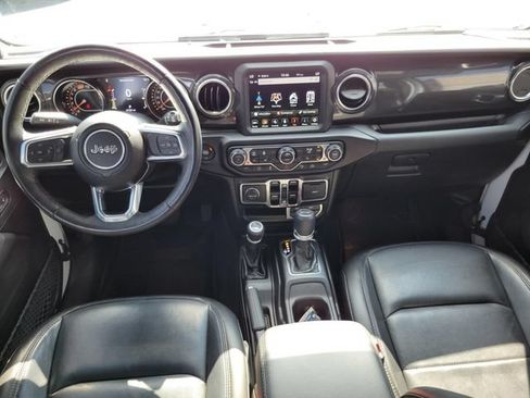 Used 2023 Jeep Wrangler Unlimited Sahara AWD/4WD image 27