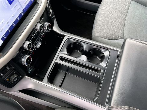 Used 2022 Ford F150 XLT w/ Equipment Group 302A High image 16