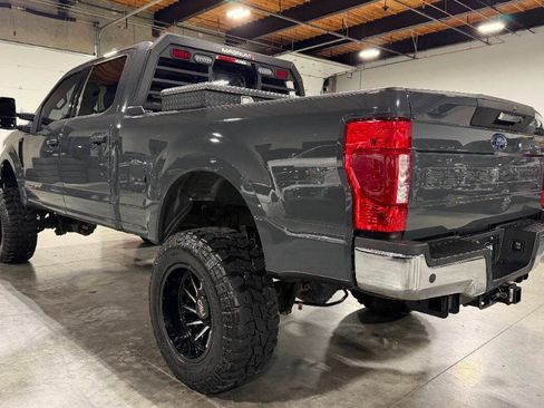 Used 2021 Ford F350 Lariat w/ Camper Package image 2