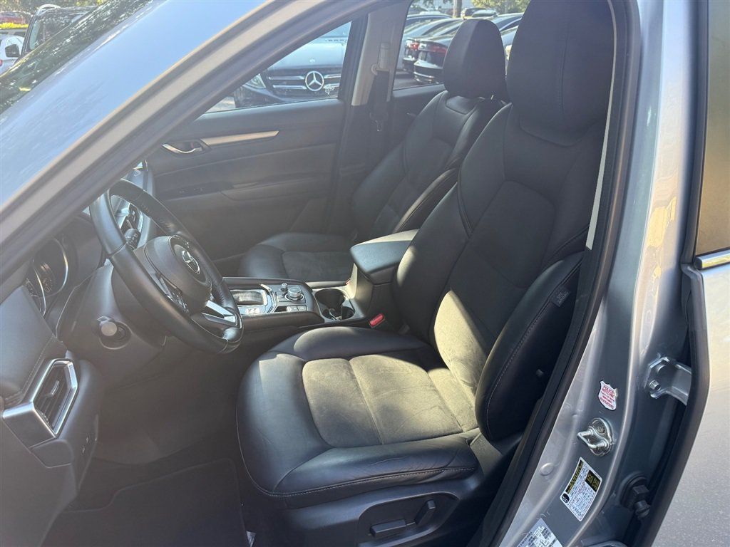 Used 2021 MAZDA CX-5 Touring FWD image 12