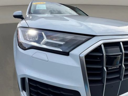 Used 2023 Audi Q7 2.0T Premium w/ Convenience Package AWD/4WD image 11