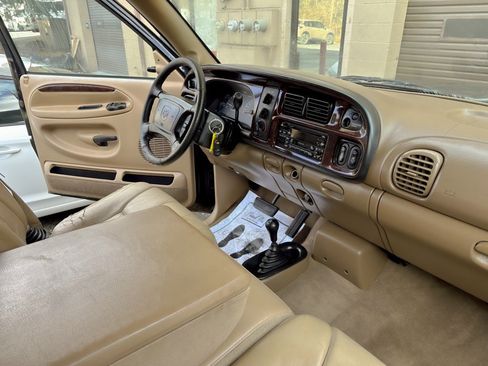 Used 2001 Dodge Ram 2500 Truck 4x4 Quad Cab image 30