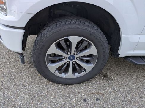 Used 2019 Ford F150 XL w/ Equipment Group 101A Mid AWD/4WD image 10