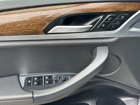 Used 2019 BMW X3 sDrive30i w/ Driving Assistance Package image 11