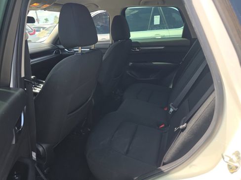 Used 2020 MAZDA CX-5 Sport FWD image 11