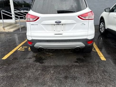 Used 2016 Ford Escape SE w/ SE Leather Comfort Package AWD/4WD image 7