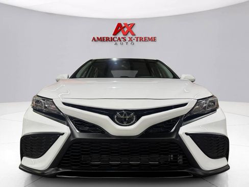 Used 2023 Toyota Camry SE w/ Convenience Package FWD image 10