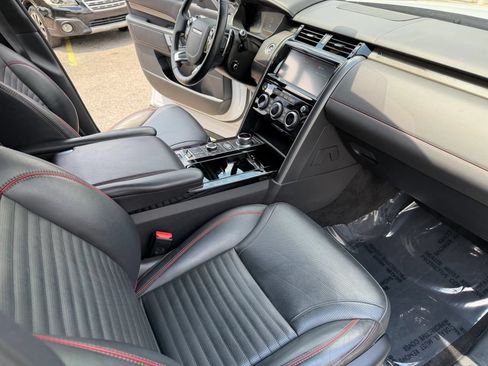 Used 2019 Land Rover Discovery HSE Luxury AWD/4WD image 10