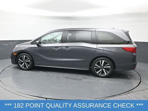 Used 2019 Honda Odyssey Elite image 4