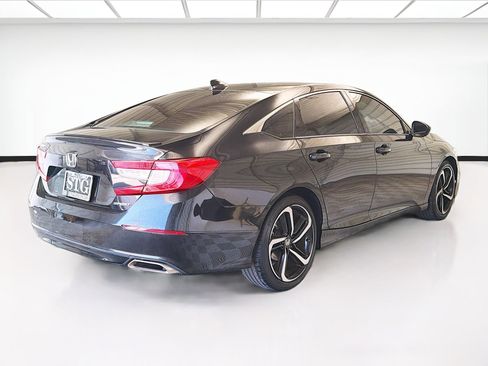 Used 2020 Honda Accord Sport image 4
