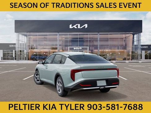 New 2025 Kia K4 LXS image 4