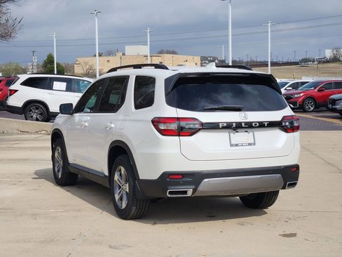 New 2026 Honda Pilot EX-L image 4