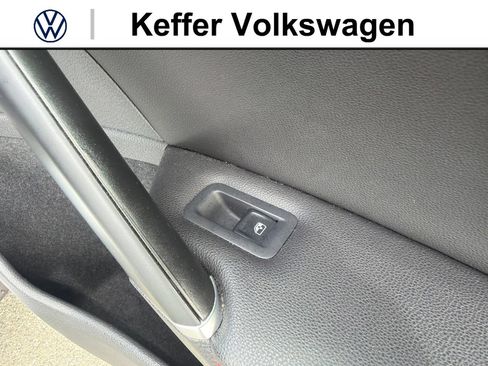 Used 2020 Volkswagen GTI SE FWD image 35