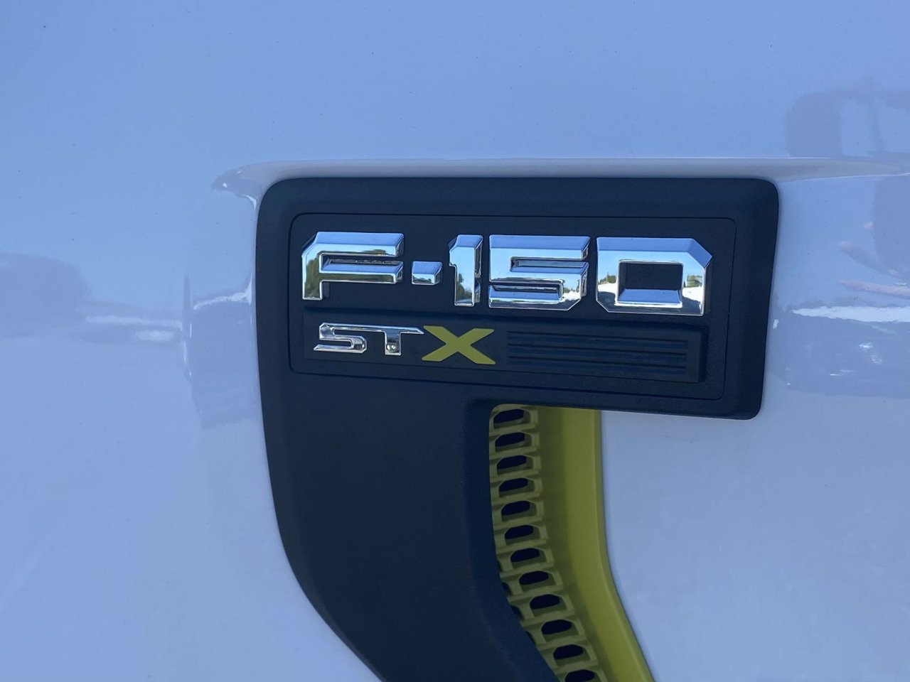 Used 2025 Ford F150 STX RWD image 23