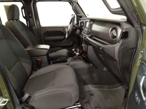 Used 2023 Jeep Wrangler Unlimited w/ Cold Weather Group image 41