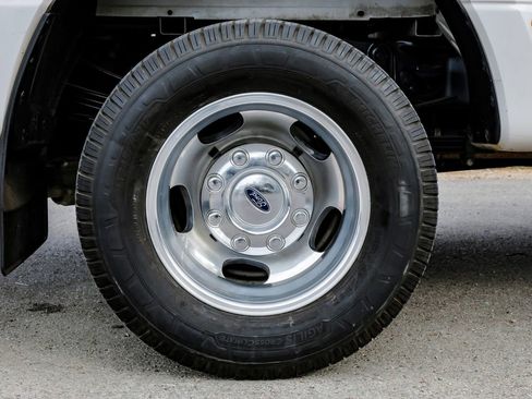 Used 2018 Ford F350 Platinum w/ Platinum Ultimate Package image 60