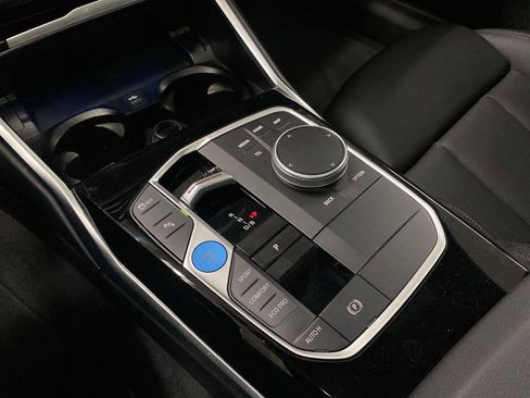 Used 2024 BMW i4 eDrive35 w/ Convenience Package RWD image 26