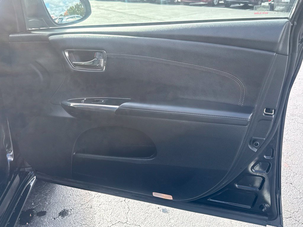 Used 2018 Toyota Avalon XLE Premium w/ Carpet Mat Package FWD image 22