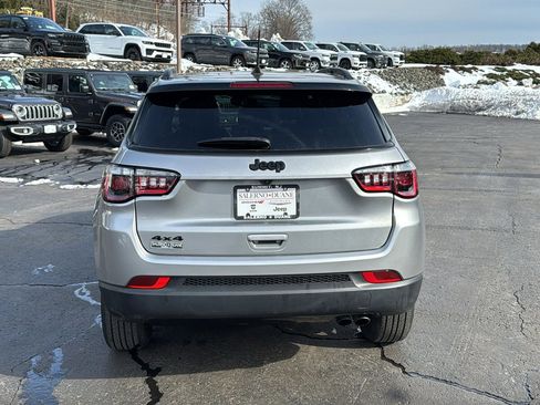 Certified 2022 Jeep Compass Altitude w/ Sun and Sound Group image 6