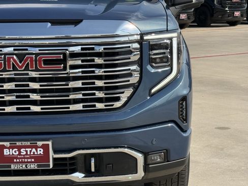New 2026 GMC Sierra 1500 Denali w/ Technology Package image 9