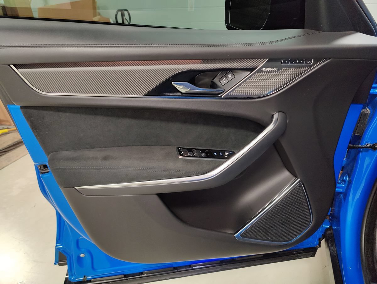 Used 2023 Jaguar F-PACE SVR AWD/4WD image 23