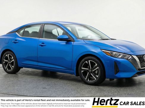 Used 2025 Nissan Sentra SV image 1