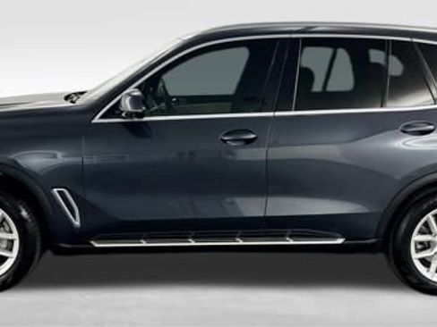 Used 2021 BMW X5 xDrive40i w/ Premium Package image 5