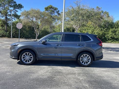 Used 2023 Honda CR-V EX-L image 9