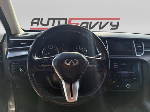Used 2021 INFINITI QX50 Luxe FWD image 12