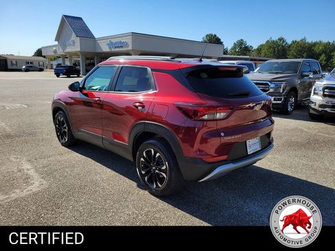 Used 2023 Chevrolet TrailBlazer LT FWD image 4