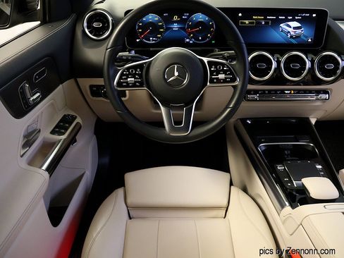 Used 2021 Mercedes-Benz GLA 250 4MATIC image 14