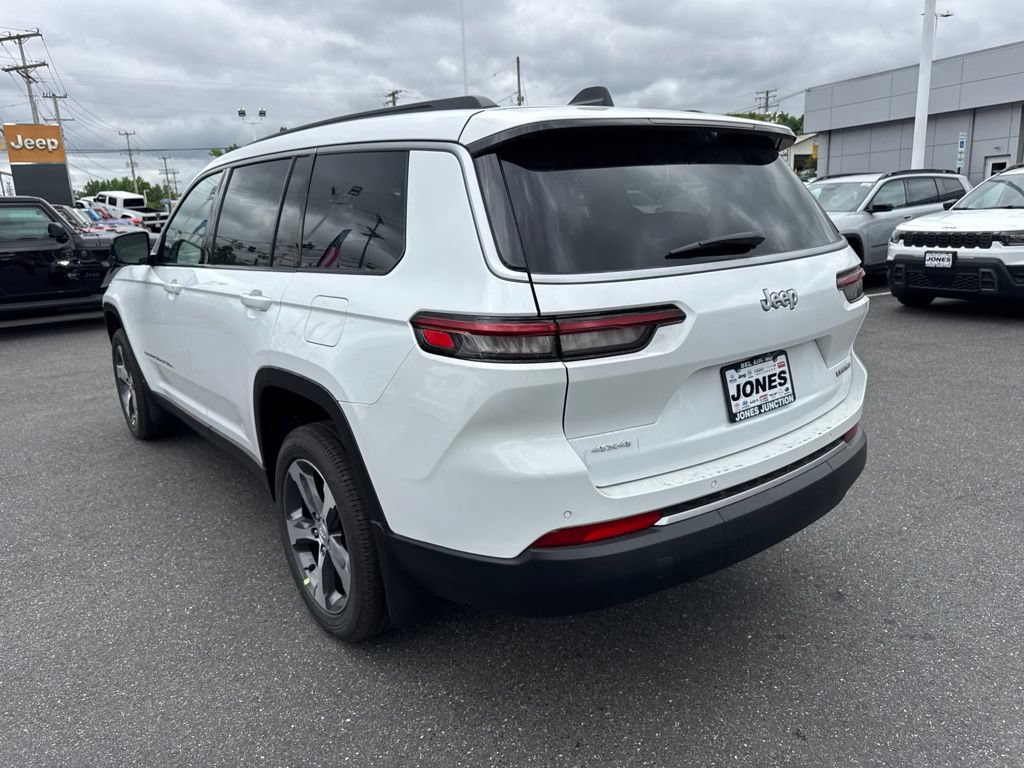 New 2026 Jeep Grand Cherokee L Limited w/ Luxury Tech Group II AWD/4WD image 7
