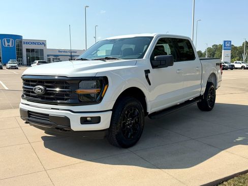 Used 2025 Ford F150 XLT w/ Equipment Group 301A Standard AWD/4WD image 3
