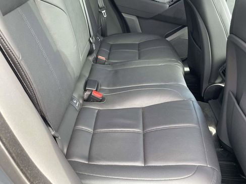 Used 2025 Land Rover Range Rover Velar S image 18