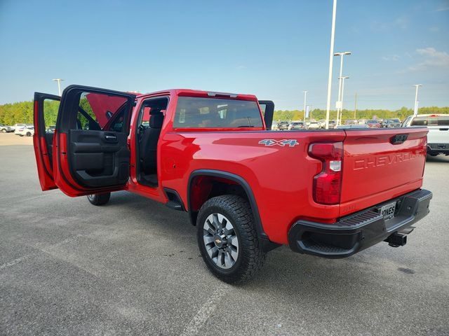Used 2024 Chevrolet Silverado 2500 Custom w/ Custom Value Package AWD/4WD image 16