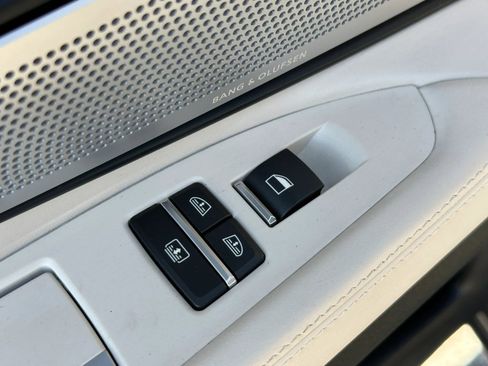 Used 2013 BMW 740i image 62