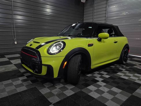 Used 2022 MINI Cooper John Cooper Works w/ Driver Assistance Package FWD image 36