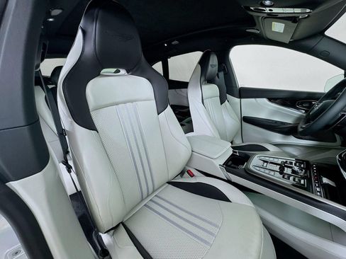 Used 2026 Aston Martin DBX 707 AWD/4WD image 21