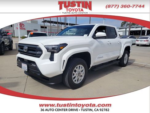 Certified 2024 Toyota Tacoma SR5 image 1