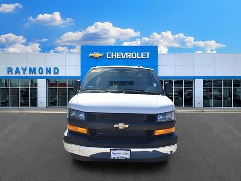 New 2025 Chevrolet Express 3500 w/ Driver Convenience Package RWD image 9