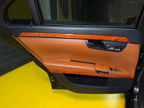 Used 2007 Mercedes-Benz S 65 AMG image 18