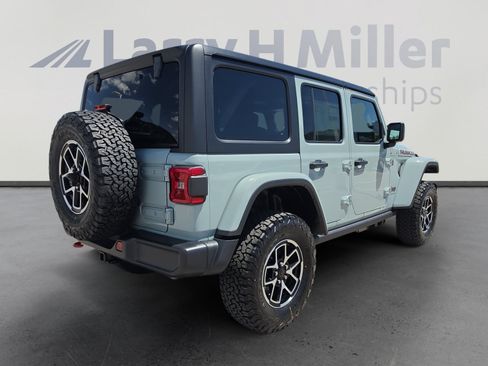 New 2026 Jeep Wrangler Unlimited Rubicon AWD/4WD image 5