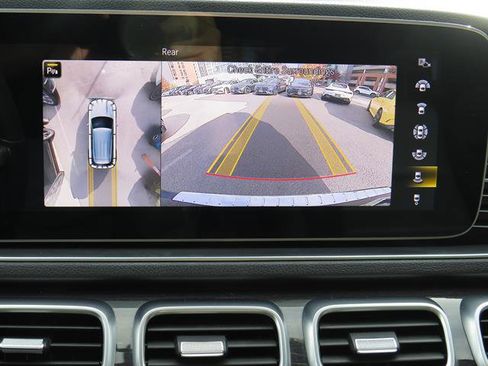 Certified 2021 Mercedes-Benz GLE 350 4MATIC image 18