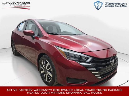 Used 2025 Nissan Versa SV w/ Trunk Package FWD image 1