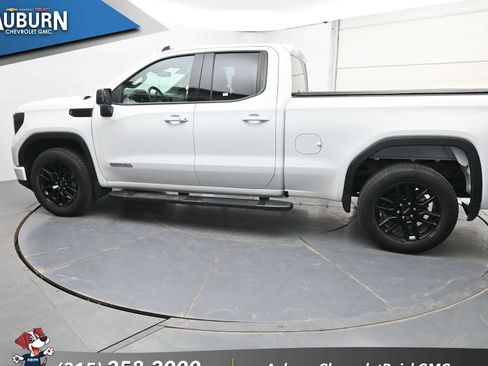 Used 2023 GMC Sierra 1500 Elevation AWD/4WD image 15