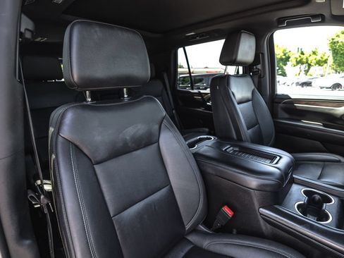 Used 2023 Chevrolet Tahoe Z71 AWD/4WD image 30