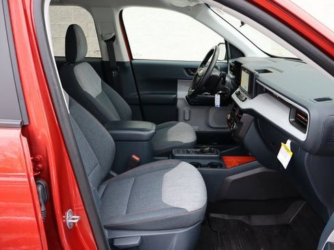 Certified 2023 Ford Maverick XLT w/ XLT Luxury Package image 31